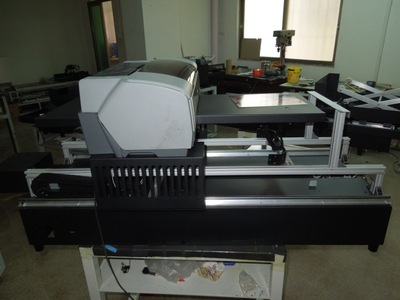 【走機(jī)型手機(jī)殼打印機(jī)平面材質(zhì)印花機(jī)平板打板機(jī)愛普生A3六色打印機(jī)】價格,廠家,圖片,數(shù)碼印刷機(jī)/萬能打印機(jī),深圳市日晟彩印設(shè)備開發(fā)-